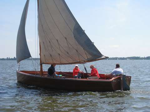 YSTM-Club-Boot Hein-Stude