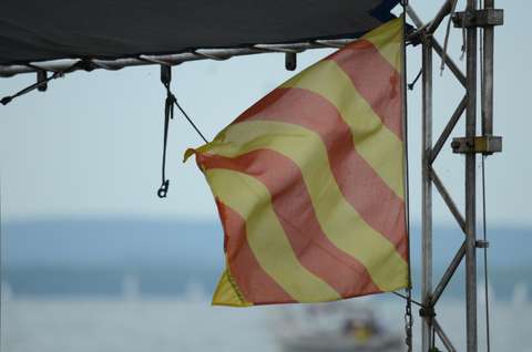 Warten auf den Start bei einer Regatta im YSTM