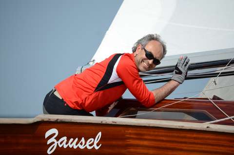 Hallo zum Regatta-Segeln im YSTM